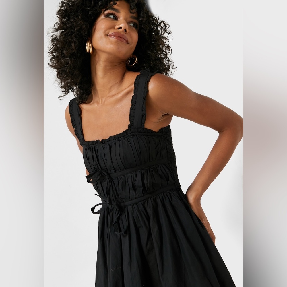 Topshop Black Ruched Channelled Poplin Mini Dress Size 6 NWT
